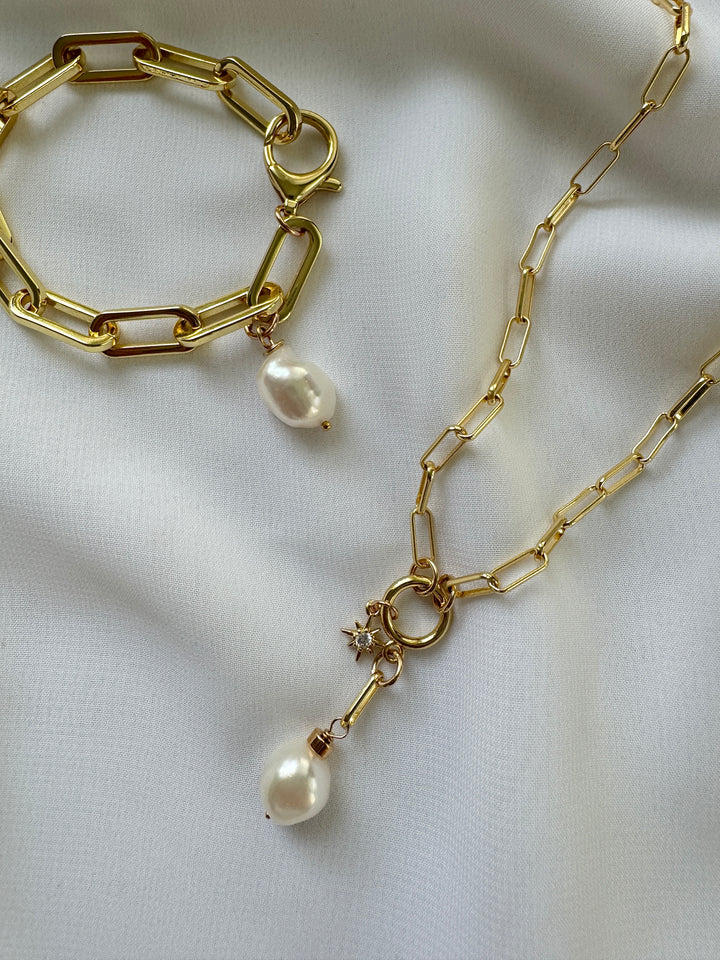 The Pearl Whisper  Necklace