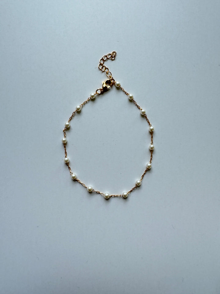 Rachel Pearl Bracelet